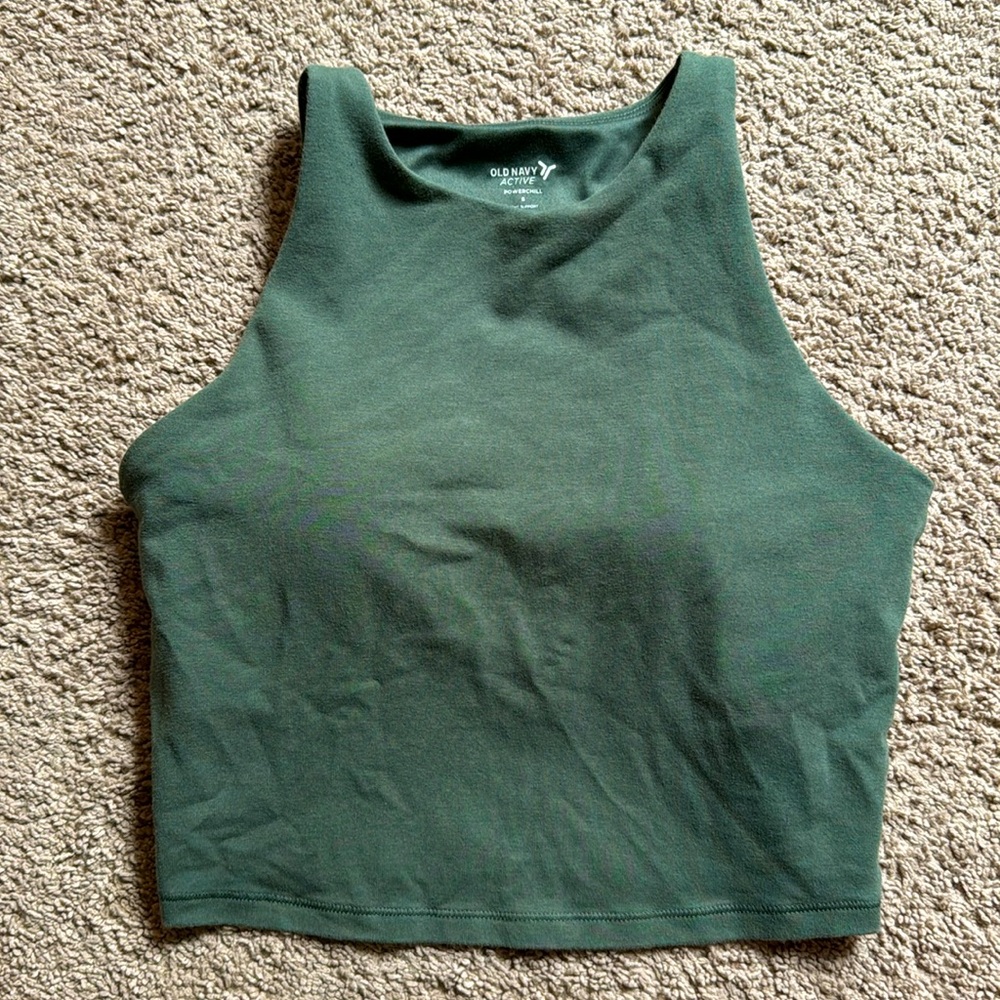 Active SET built in padding crop top w/biker shorts, both size S - Picture 2 of 3